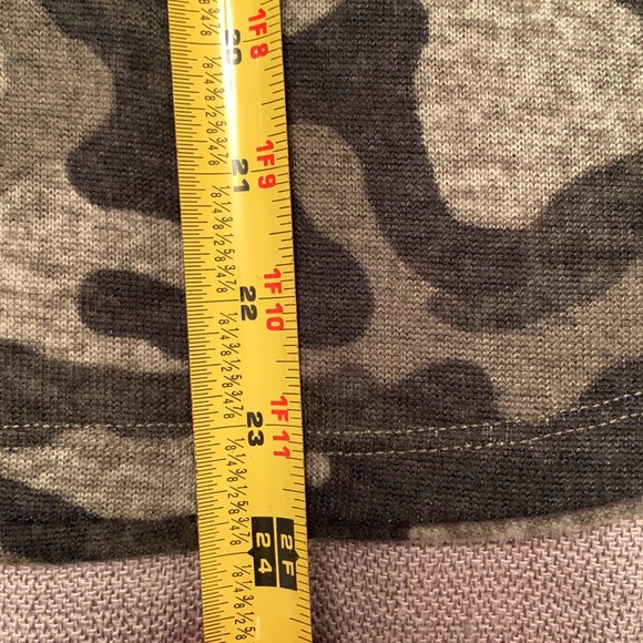 NWT MODA Camouflage CAMO Top Balloon & Quarter Length Sleeves - Picture 7 of 11